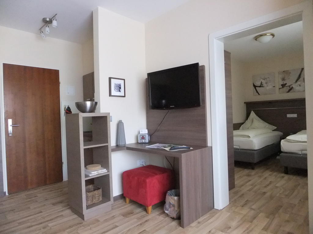 Aparthotel Christine Бад-Фюссинг Номер фото