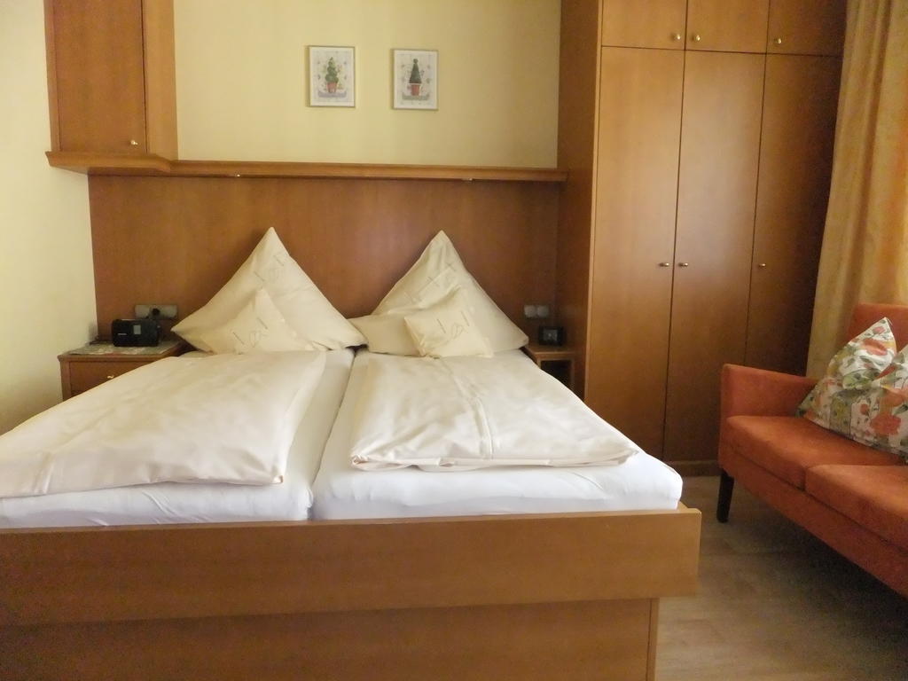 Aparthotel Christine Бад-Фюссинг Номер фото