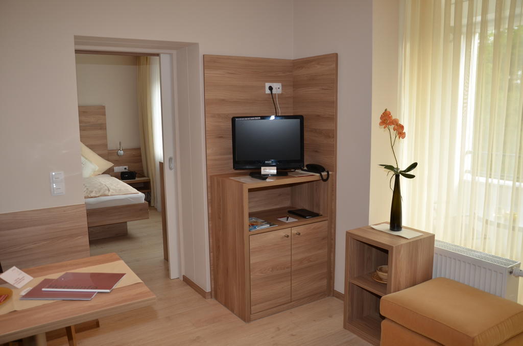 Aparthotel Christine Бад-Фюссинг Номер фото
